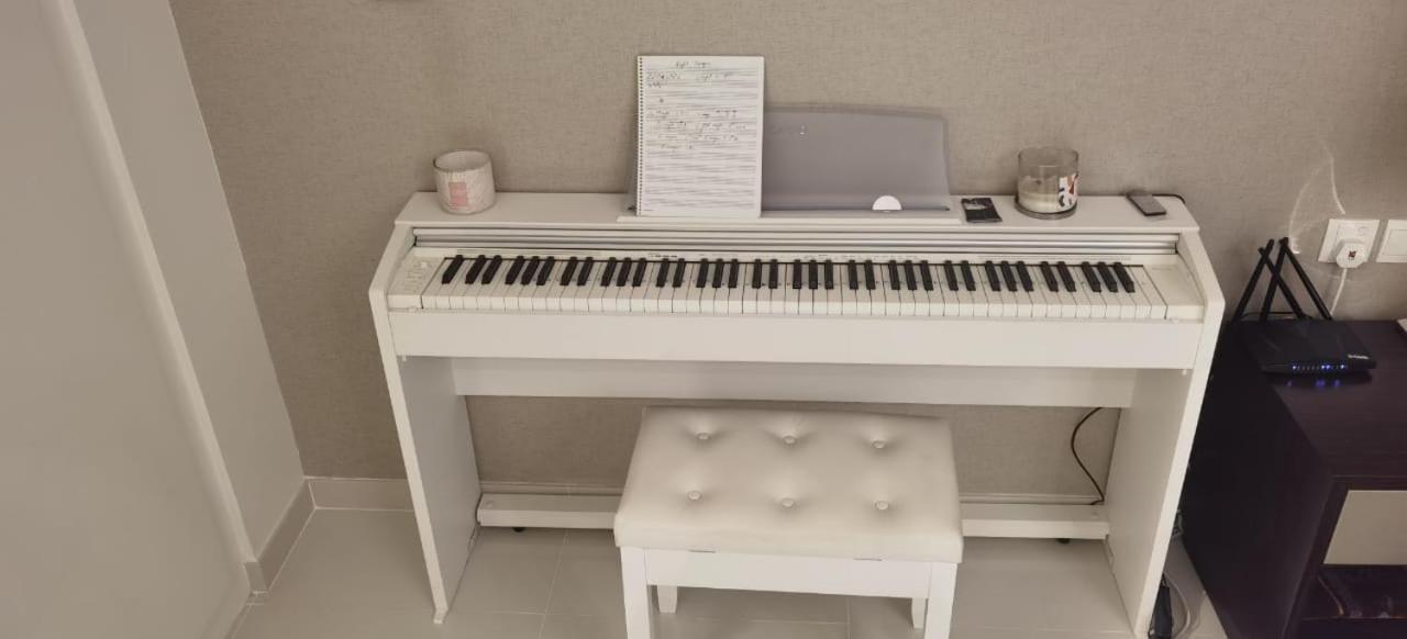 Luxurious Studio Fully Furnished 5 Stars Hotel Facilities In Dubai South ภายนอก รูปภาพ